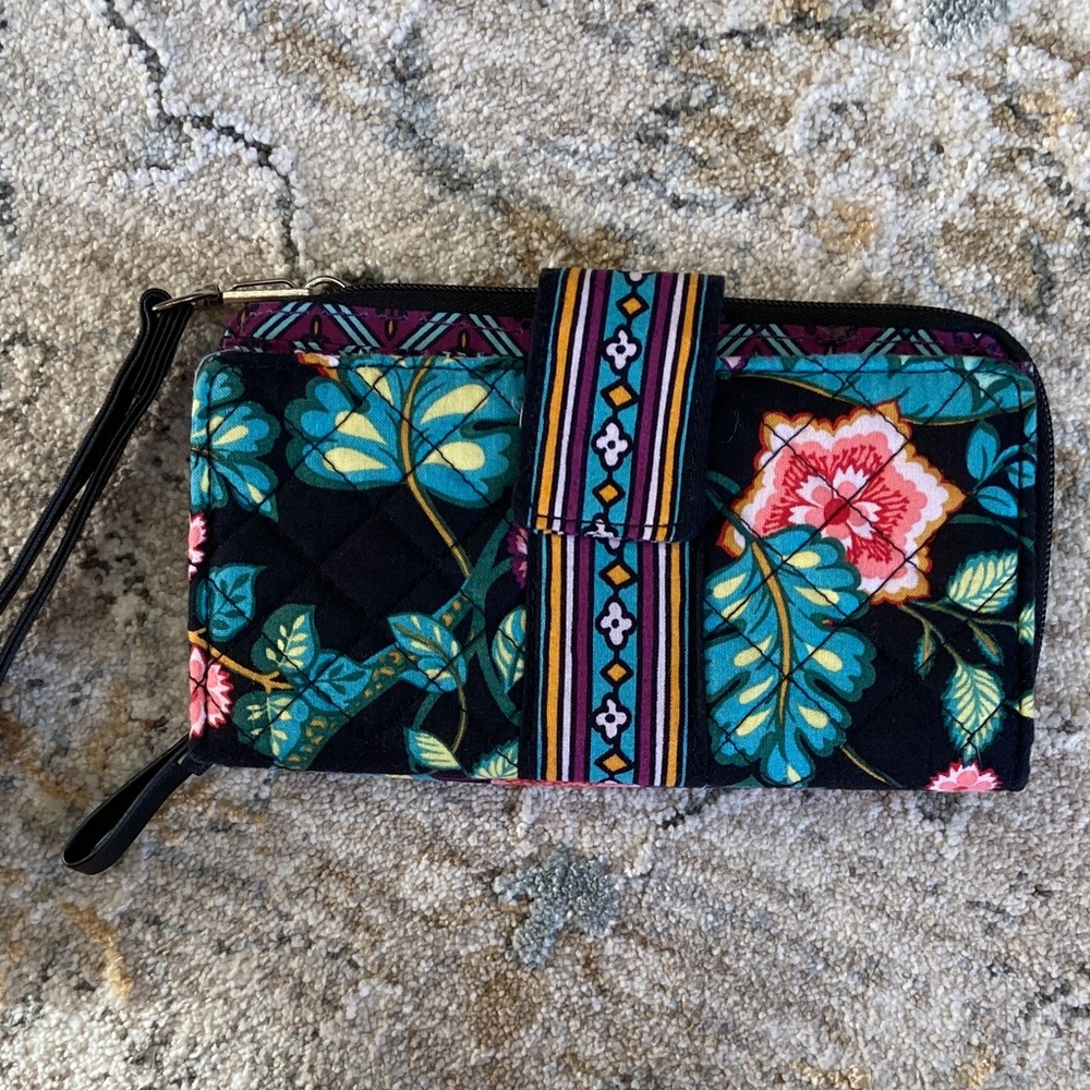 Vera Bradley Vines Floral RFID Wristlet